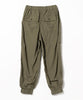 BEAMS BOY O.BAKER JOGGER OLIVE